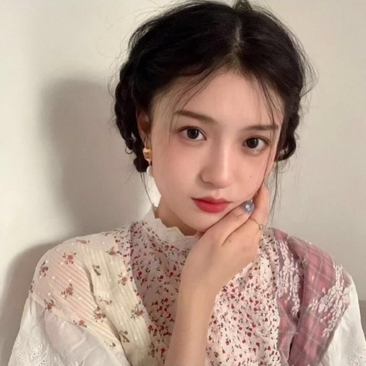四乃森苍紫（身份：御庭番众前任首领、“天才忍者”） - 无码高清资源在线观看 - 客户端追剧